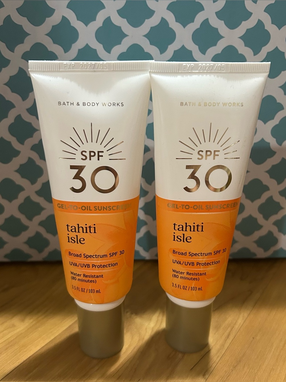 Bath & Body Works Tahiti Isle SPF 30 Sunscreen Gel-to-Oil Set